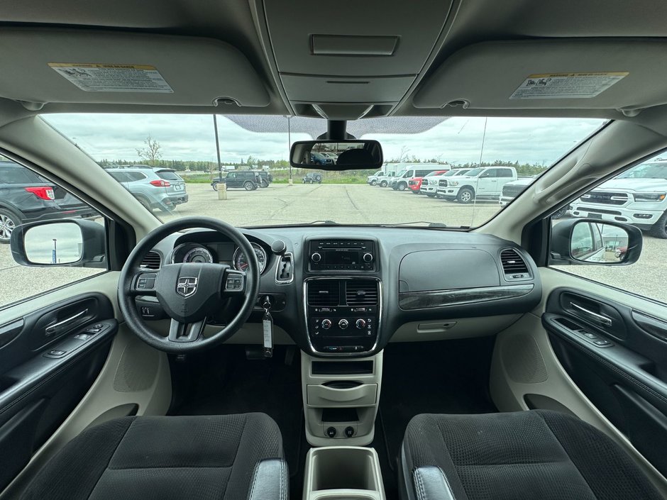 2019 Dodge Grand Caravan SXT 2WD-21