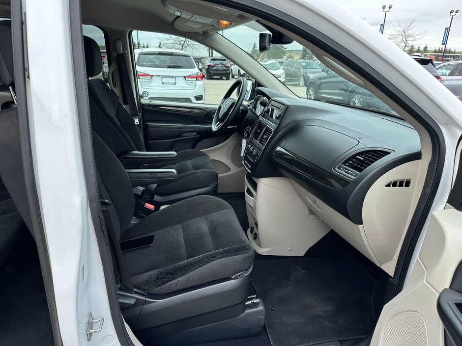 2019 Dodge Grand Caravan SXT 2WD-20
