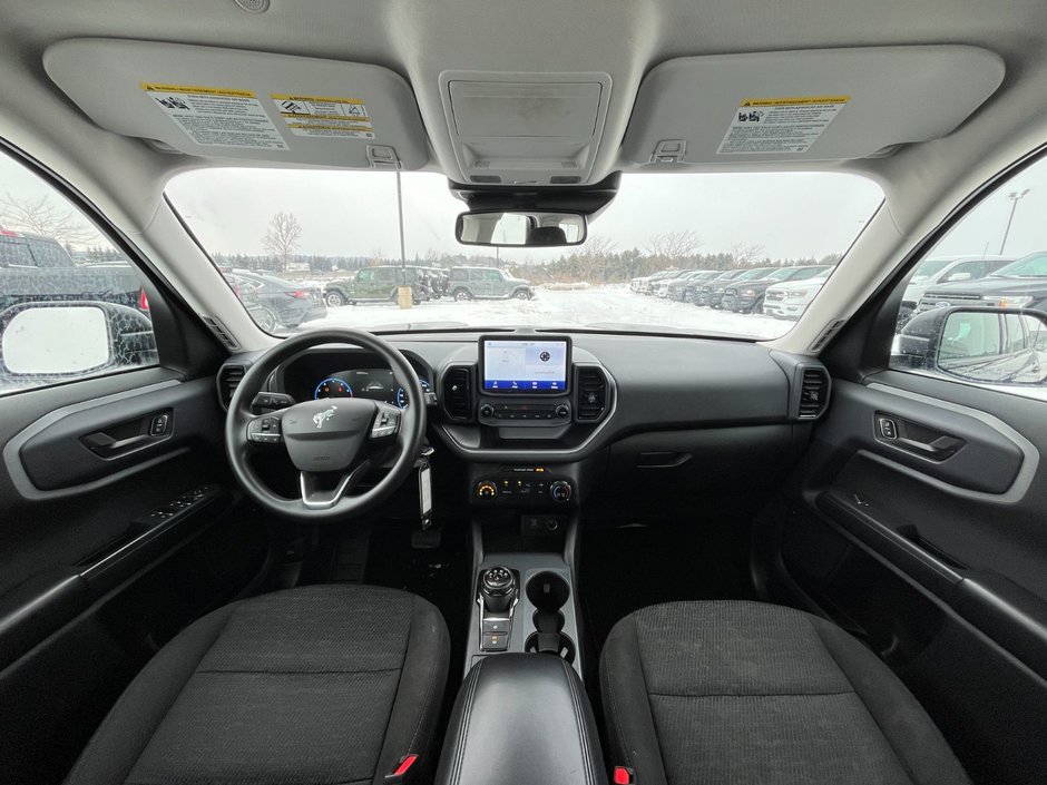 2022 Ford BRONCO SPORT Outer Banks 4X4-19