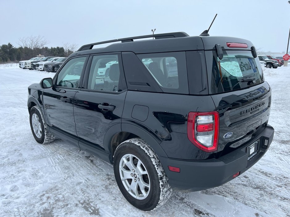 2022 Ford BRONCO SPORT Outer Banks 4X4-6