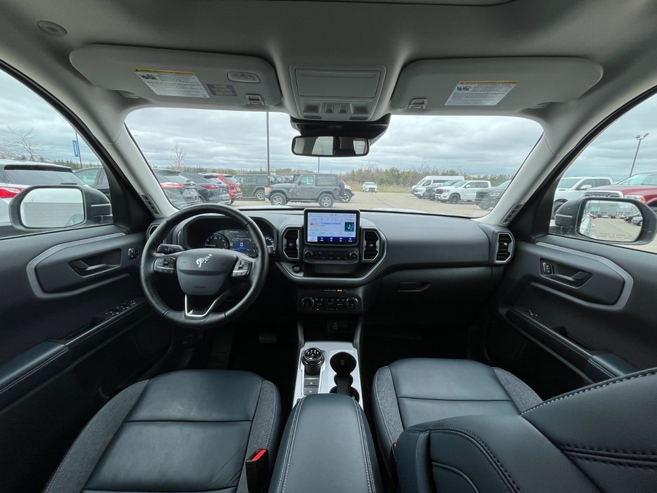 2023 Ford BRONCO SPORT Outer Banks 4x4-20