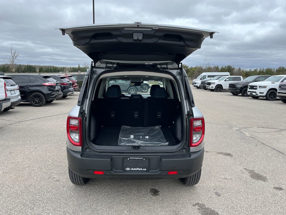 2023 Ford BRONCO SPORT Outer Banks 4x4-13