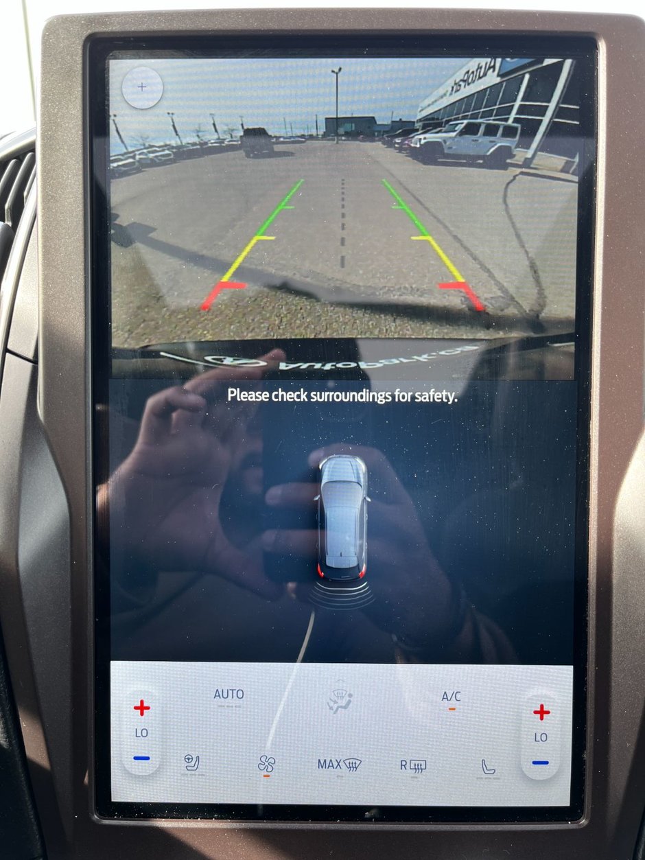 2021 Ford Edge ST Line AWD-33