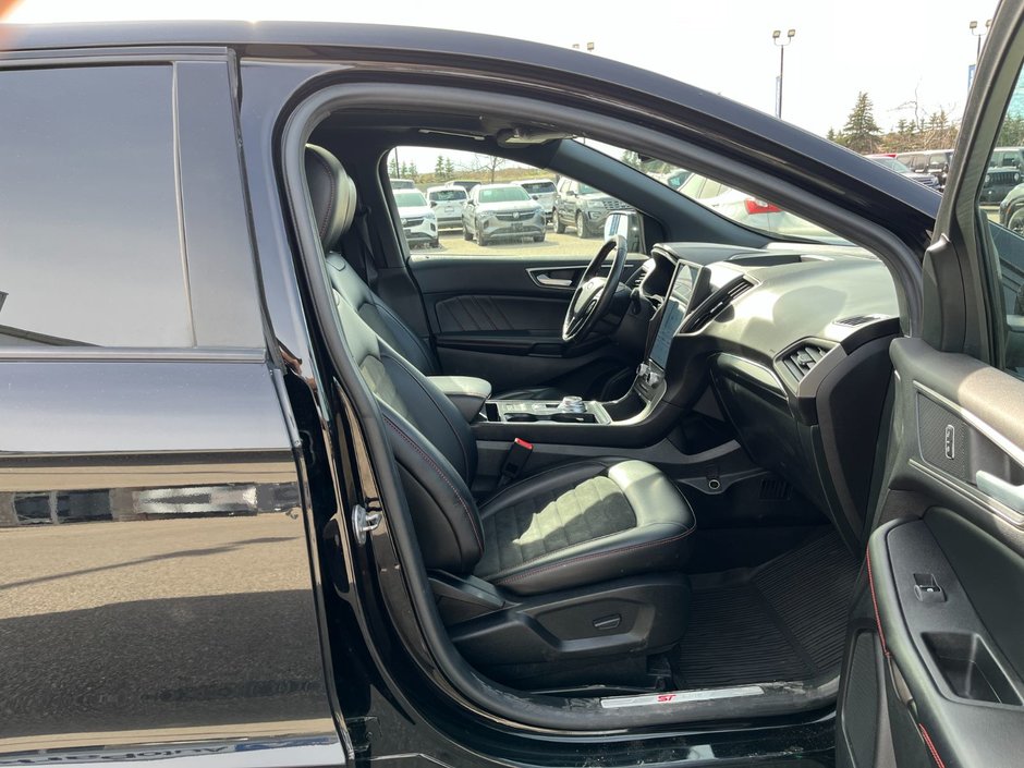 2021 Ford Edge ST Line AWD-18