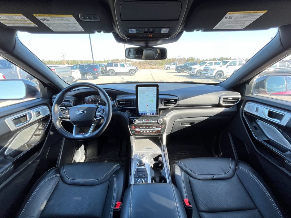 2021 Ford Explorer ST AWD-26