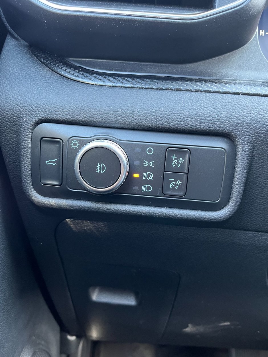 2021 Ford Explorer ST AWD-28