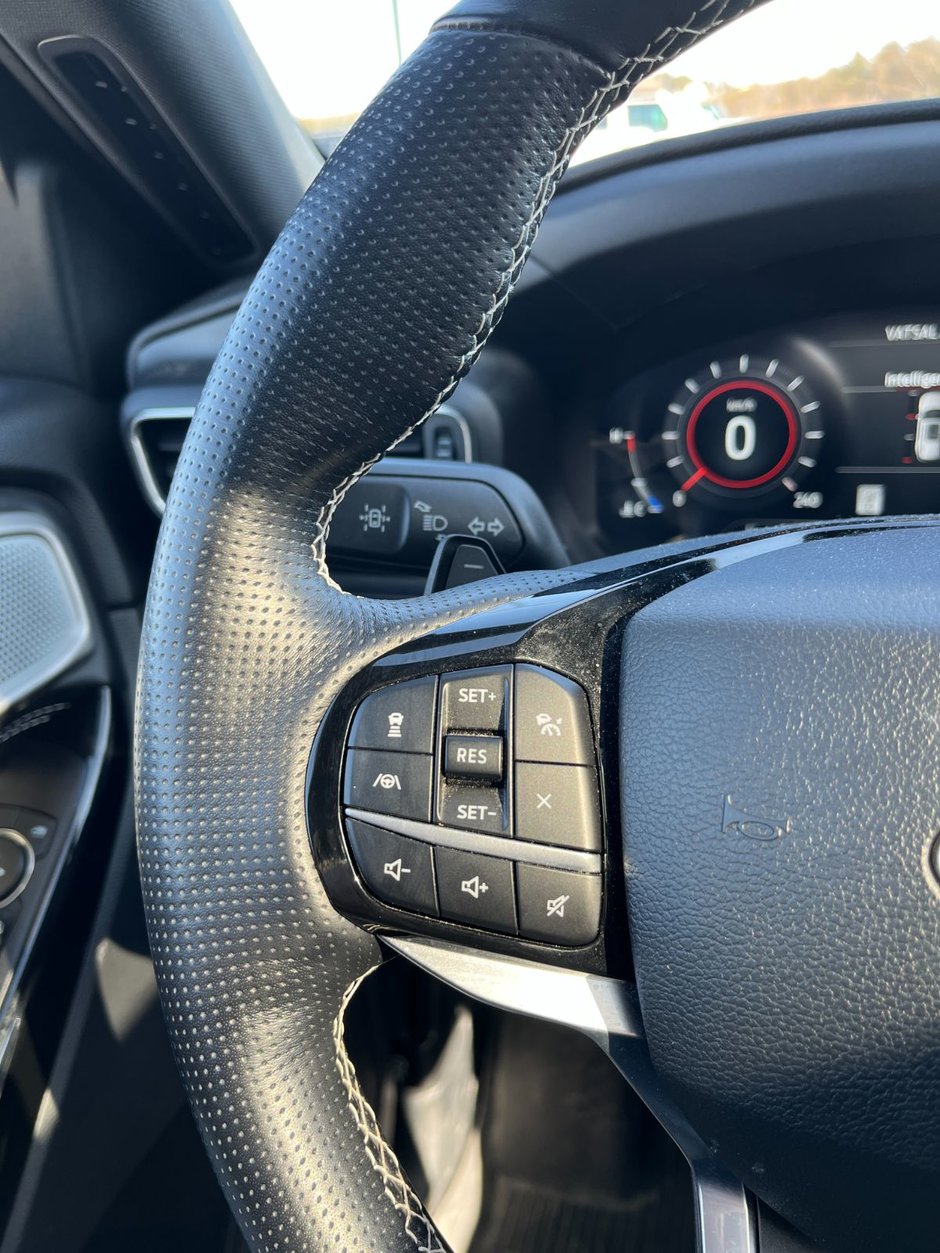 2021 Ford Explorer ST AWD-29
