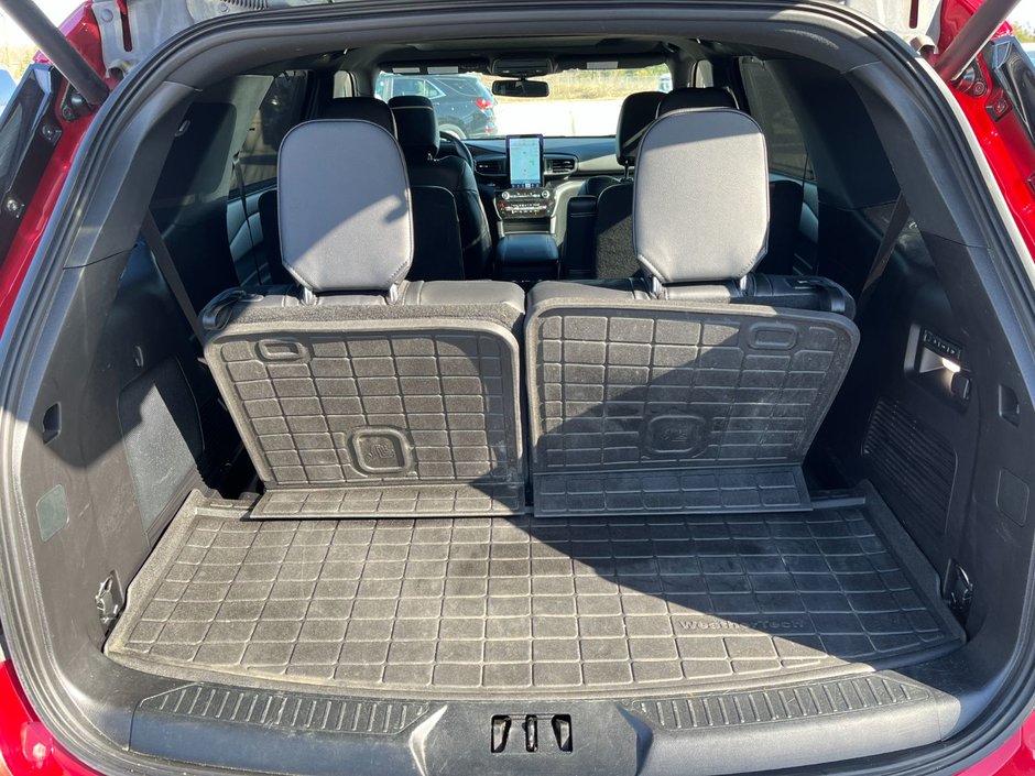 2021 Ford Explorer ST AWD-15