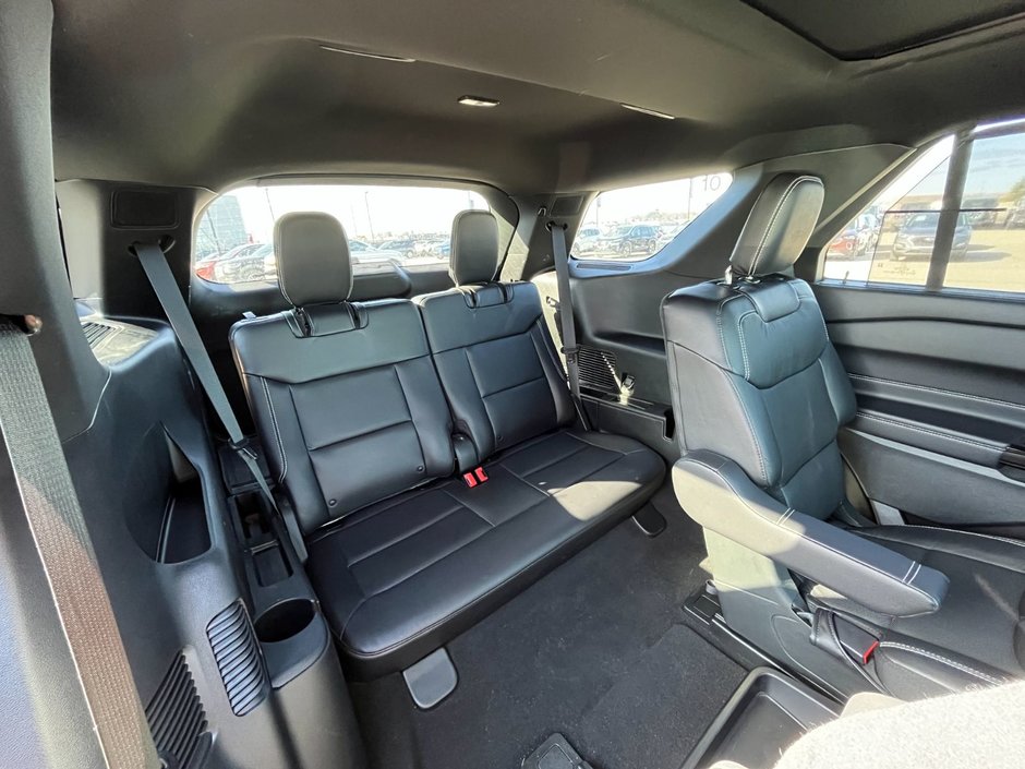 2021 Ford Explorer ST AWD-19