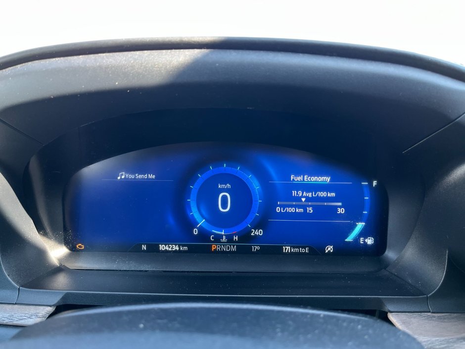 2021 Ford Explorer Platinum-27
