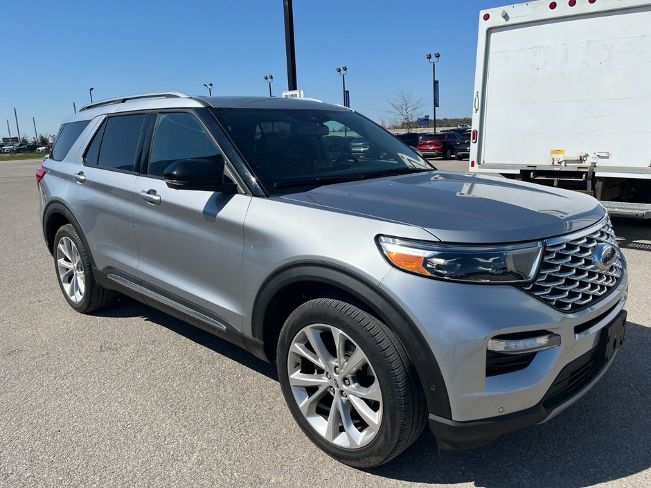 2021 Ford Explorer Platinum-2