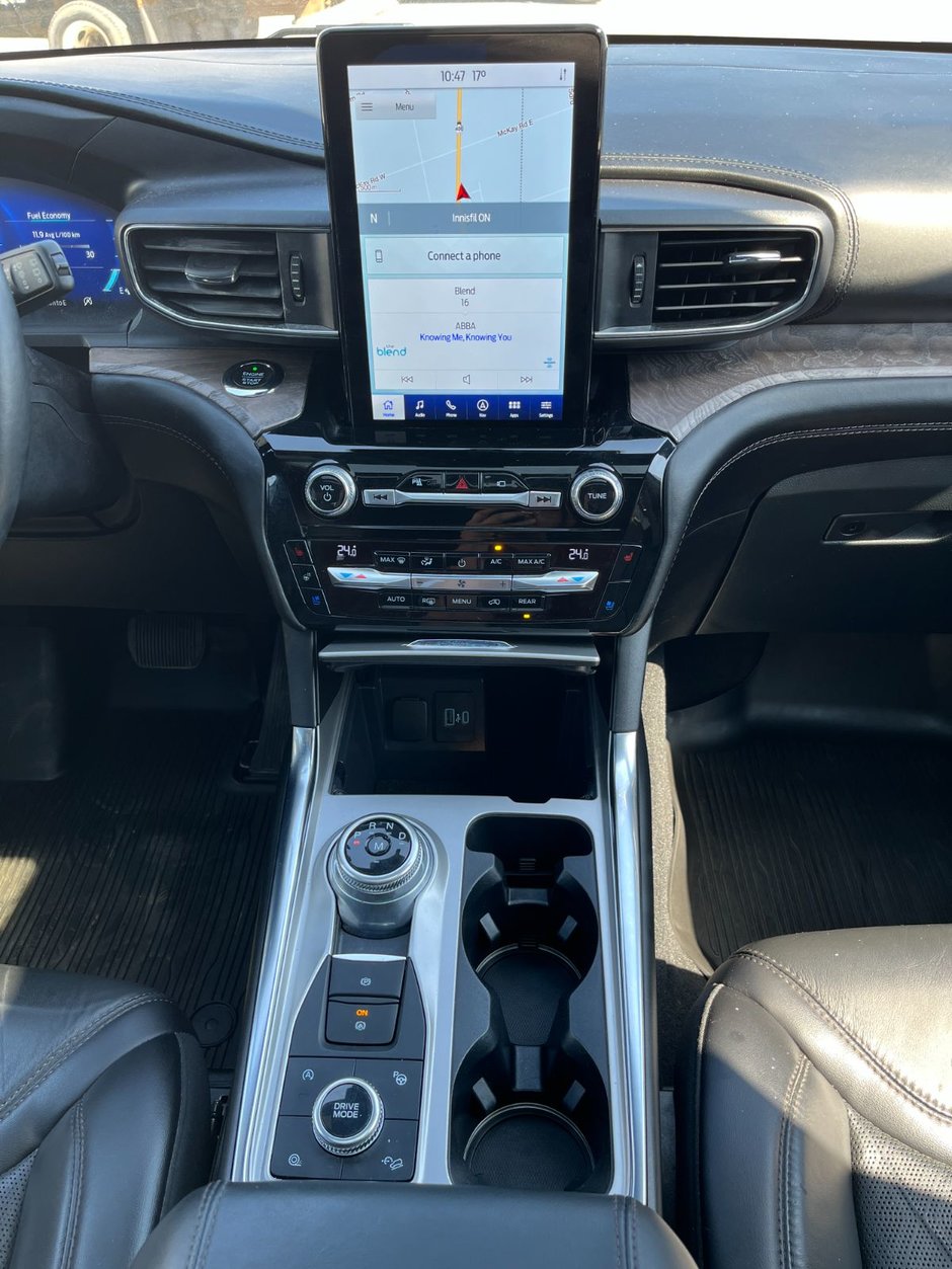 2021 Ford Explorer Platinum-29