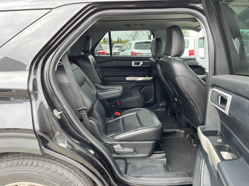 2021 Ford Explorer XLT 4WD-18