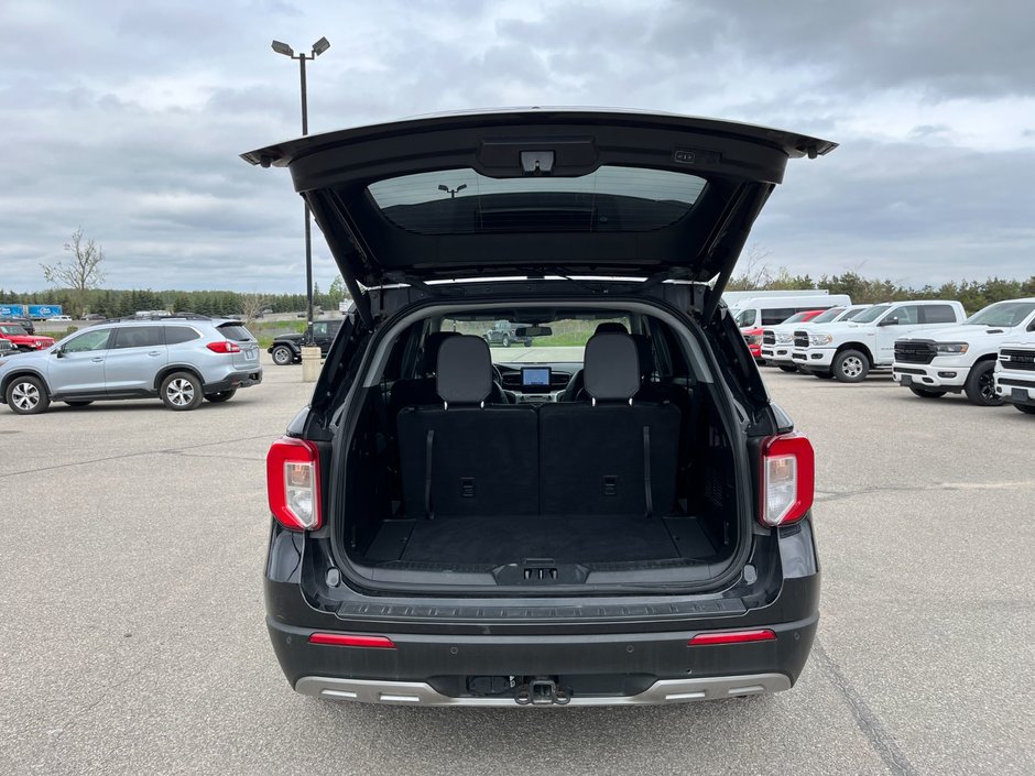 2021 Ford Explorer XLT 4WD-14