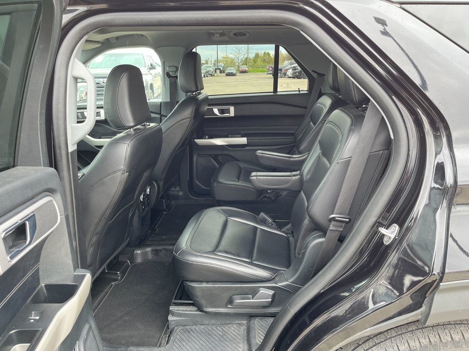 2021 Ford Explorer XLT 4WD-13