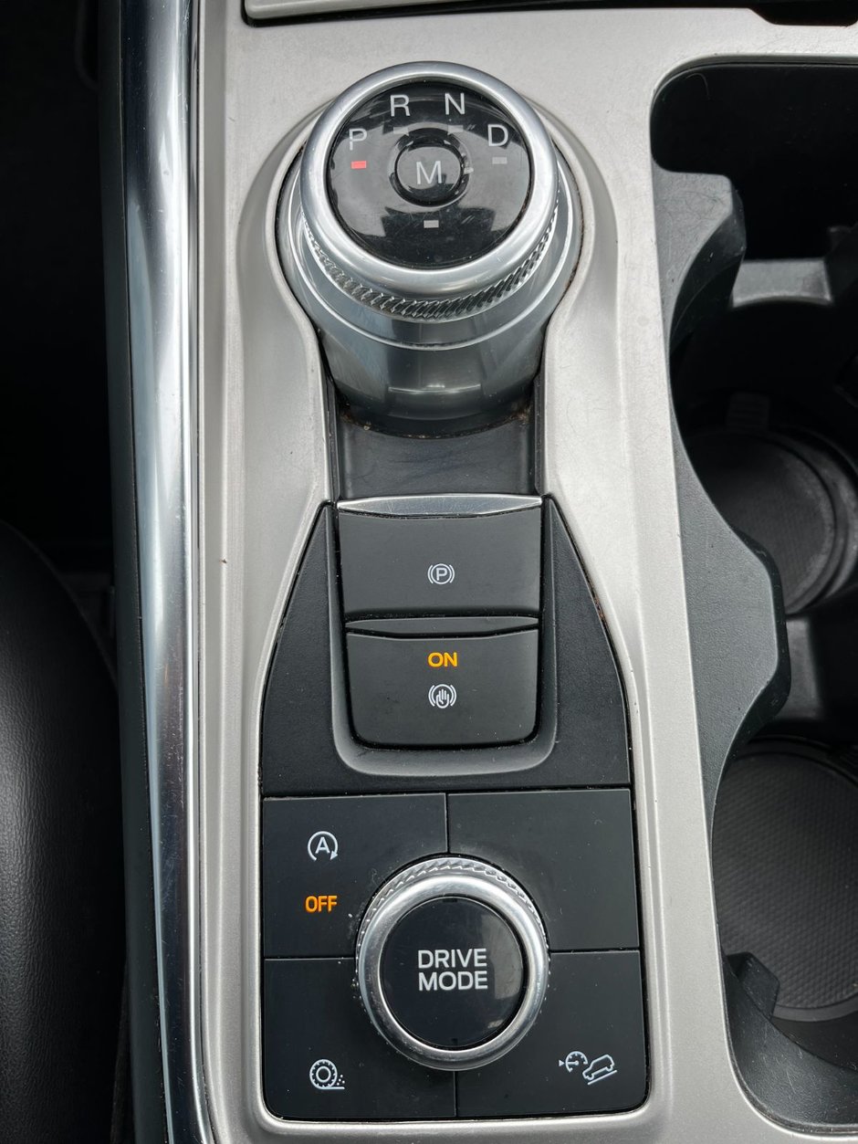 2021 Ford Explorer XLT 4WD-31