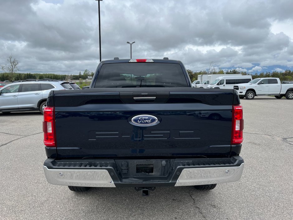 2023 Ford F-150 XLT 4WD Super Crew 5'5 Box-5