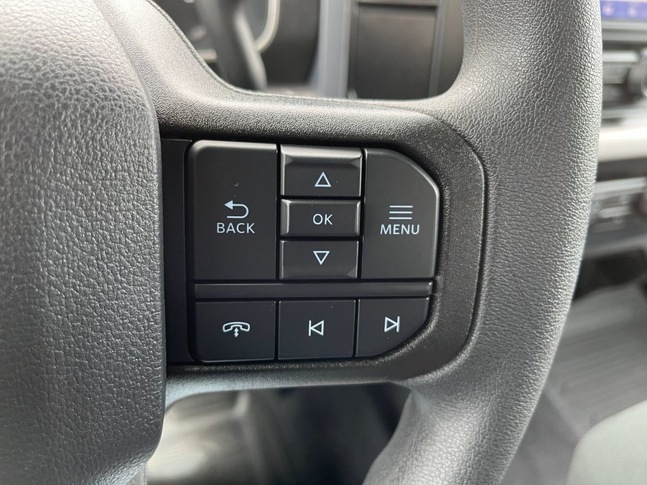 2023 Ford F-150 XLT 4WD Super Crew 5'5 Box-25