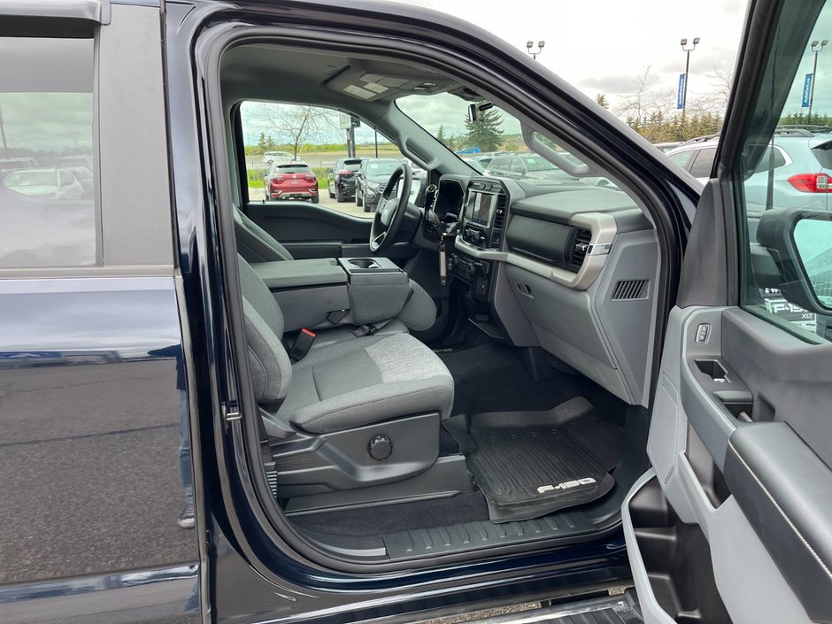 2023 Ford F-150 XLT 4WD Super Crew 5'5 Box-18