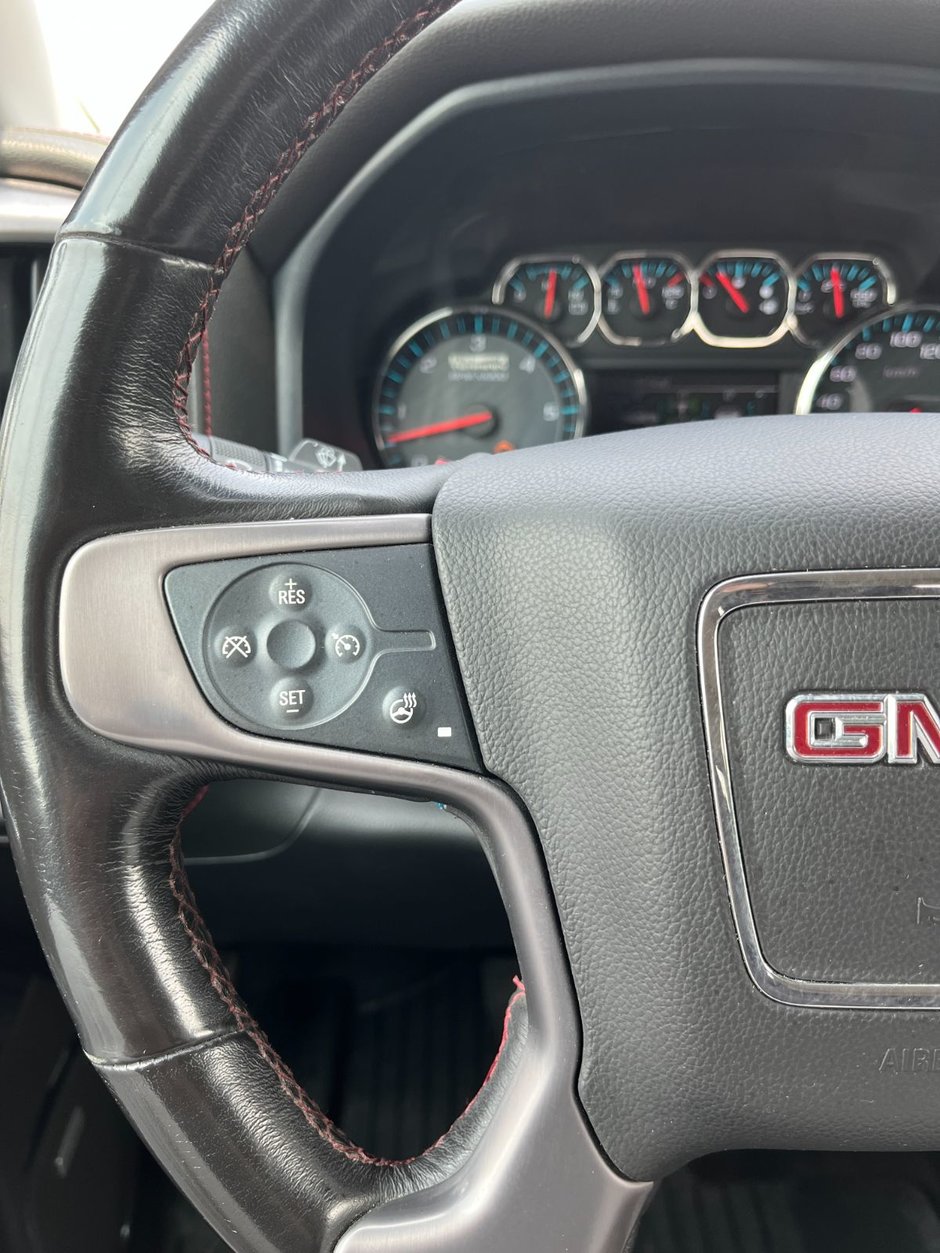 2018 GMC Sierra 1500 4WD Crew Cab SLT-23