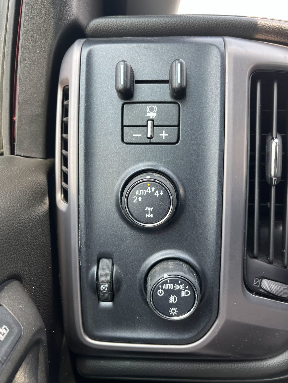 2018 GMC Sierra 1500 4WD Crew Cab SLT-22