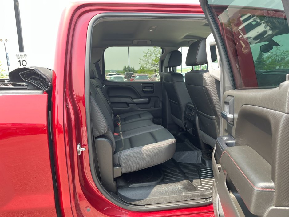 2018 GMC Sierra 1500 4WD Crew Cab SLT-17