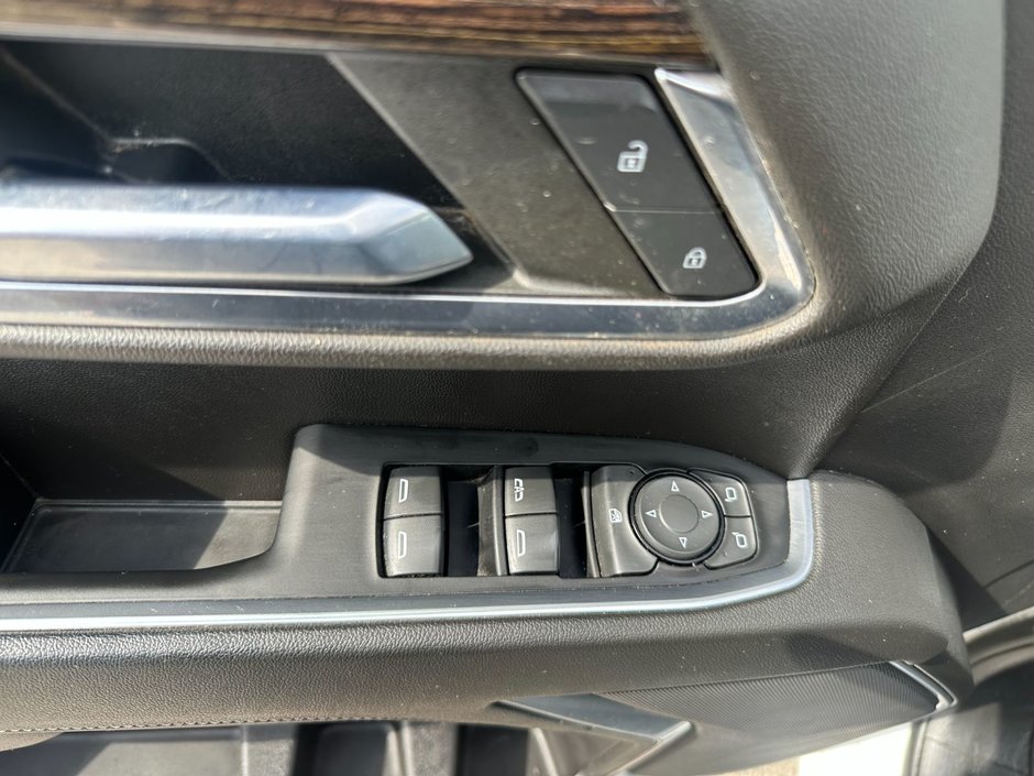 2022 GMC Sierra 1500 4WD Crew Cab 157 Elevation-9