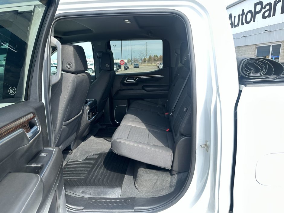 2022 GMC Sierra 1500 4WD Crew Cab 157 Elevation-12