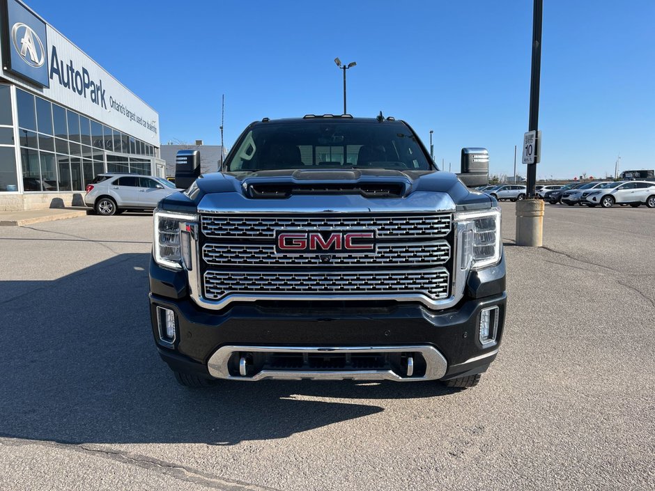 2022 GMC Sierra 3500HD Denali 4WD Crew Cab 8' Box Dually-1