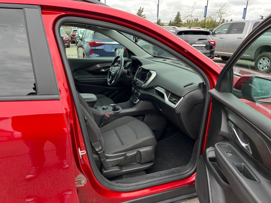 2022 GMC Terrain AWD 4dr SLE-18
