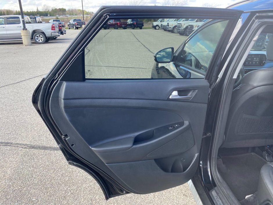 2019 Hyundai Tucson Luxury-10