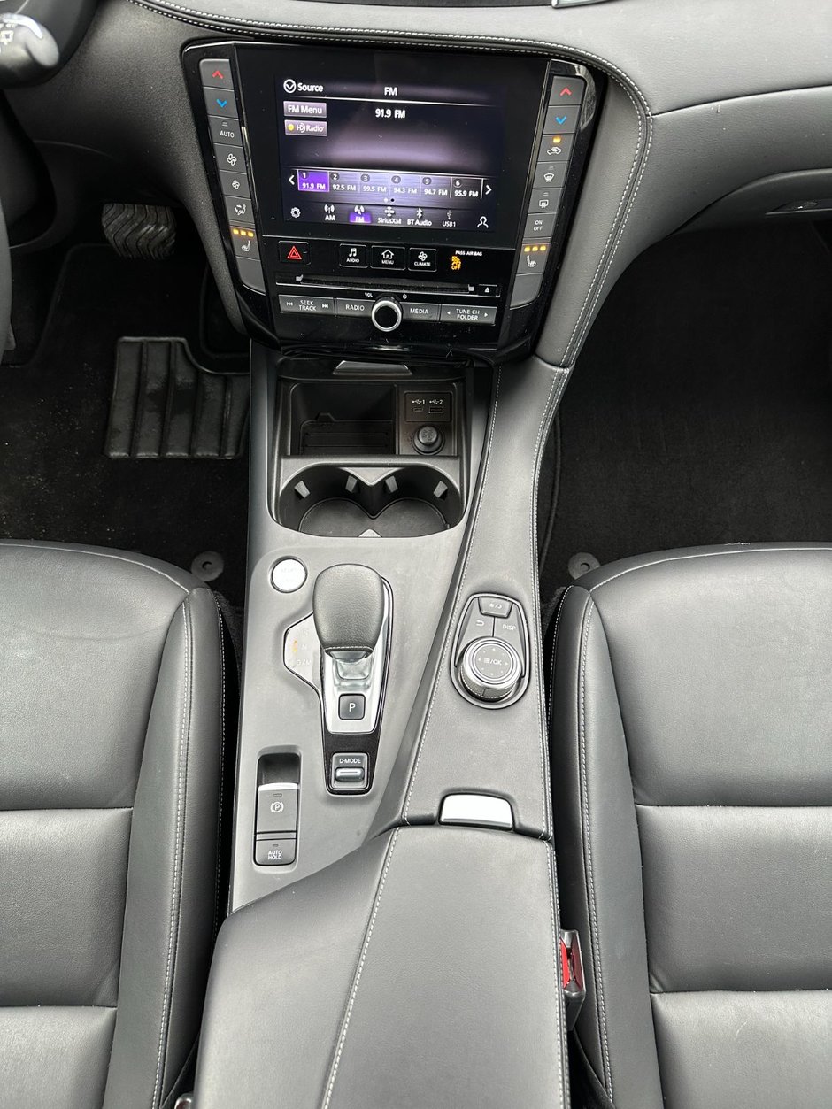 2021 Infiniti QX50 PURE AWD-25