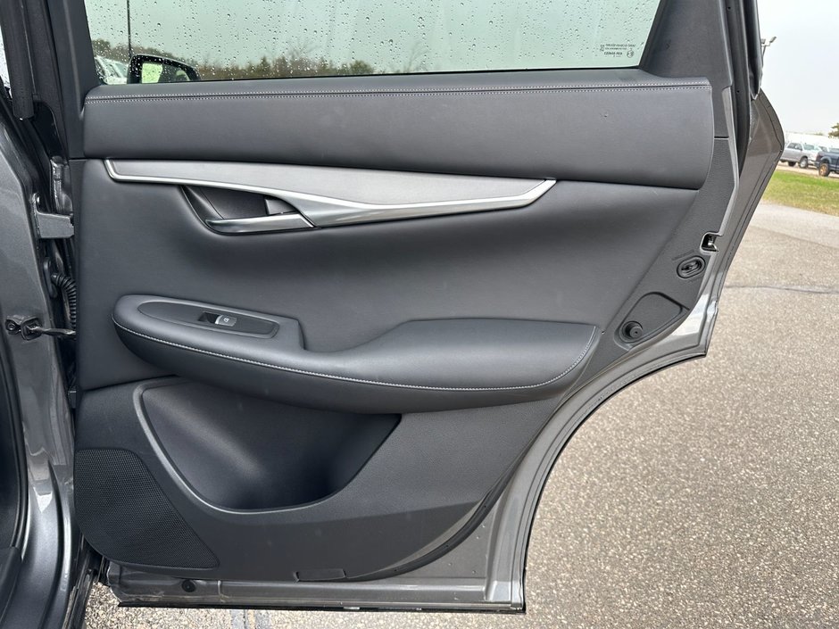 2021 Infiniti QX50 PURE AWD-15
