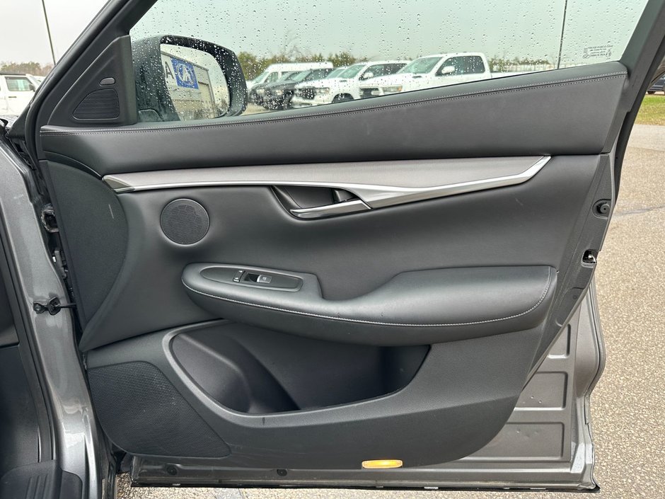 2021 Infiniti QX50 PURE AWD-17