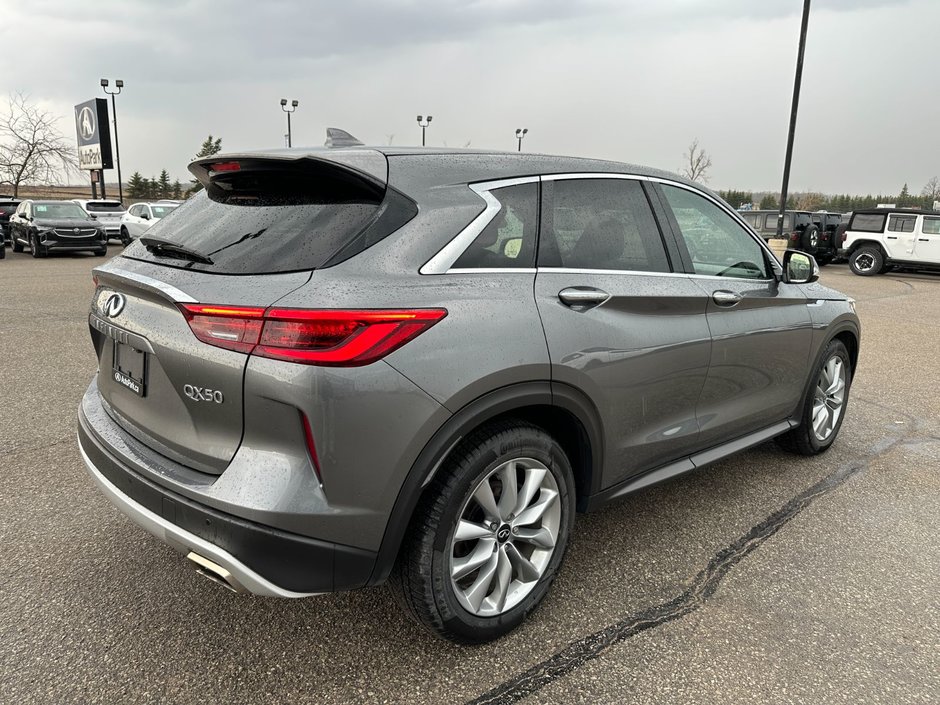 2021 Infiniti QX50 PURE AWD-4