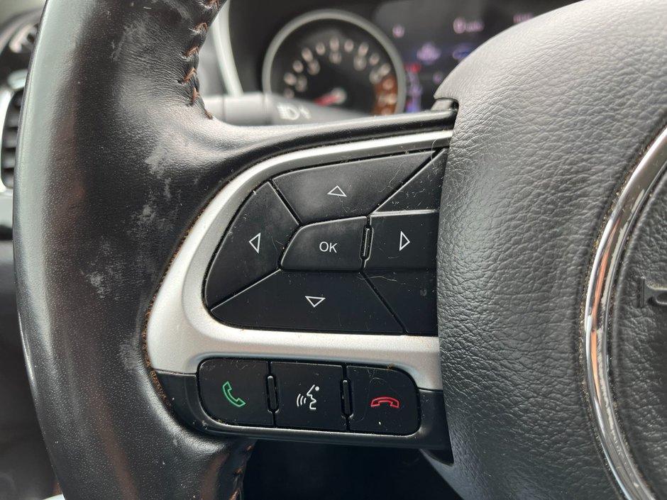 2021 Jeep Compass Limited 4X4-23