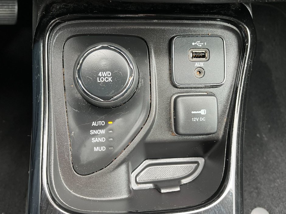 2021 Jeep Compass Limited 4X4-26