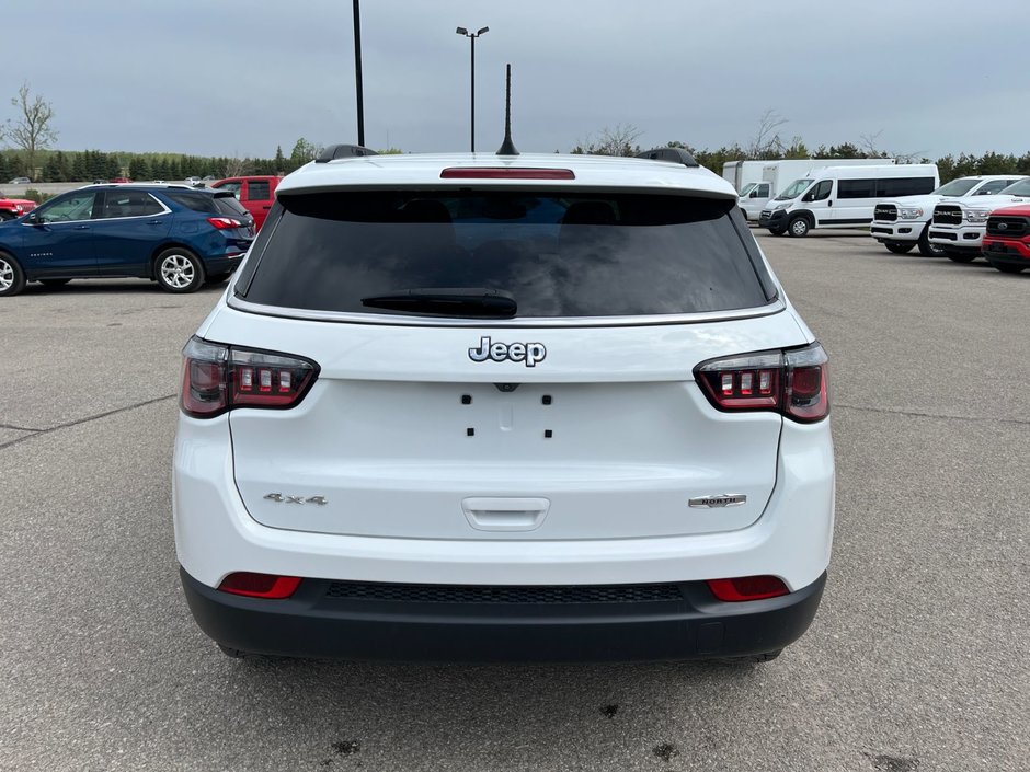 2023 Jeep Compass North 4X4-5