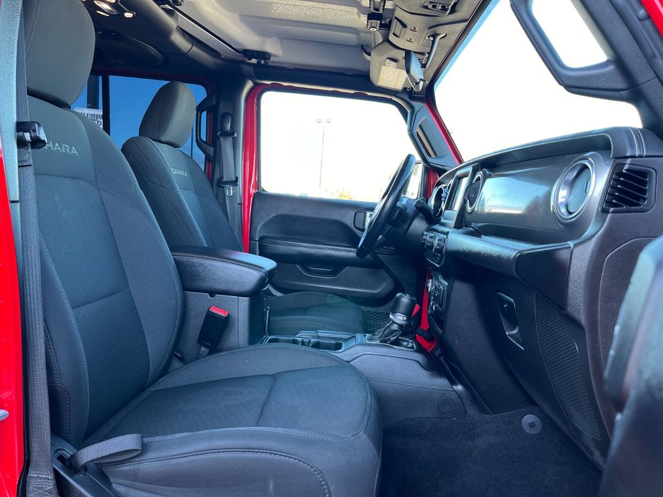 2021 Jeep Wrangler Unlimited Sahara-18