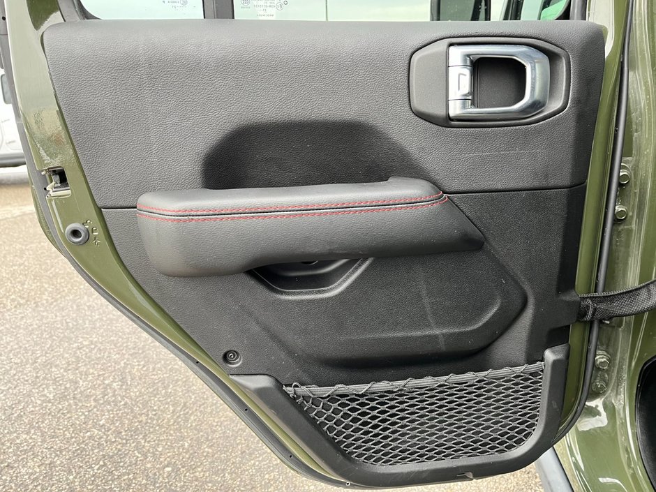 2021 Jeep Wrangler Unlimited Rubicon 4x4-11