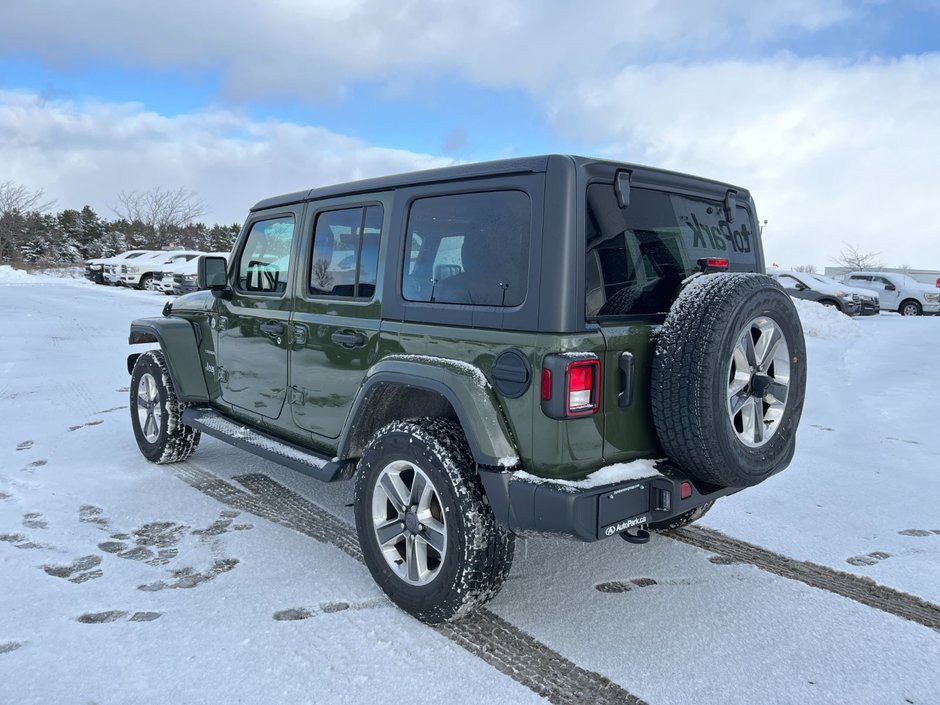 2021 Jeep Wrangler Unlimited Sahara 4x4-6