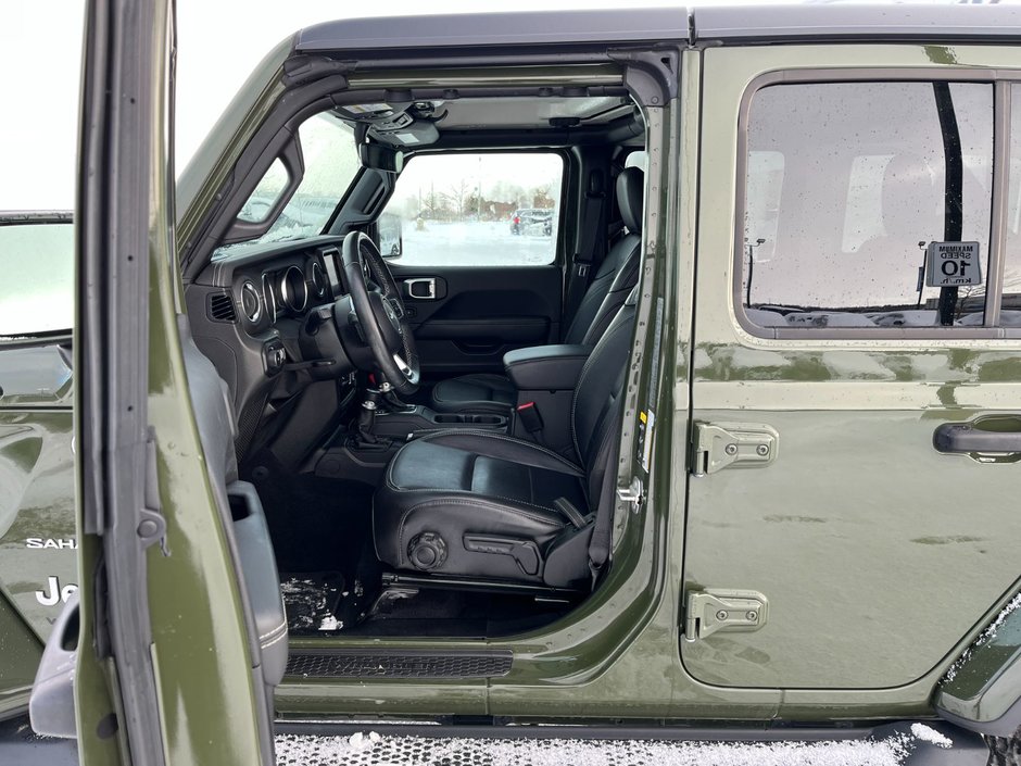 2021 Jeep Wrangler Unlimited Sahara 4x4-10