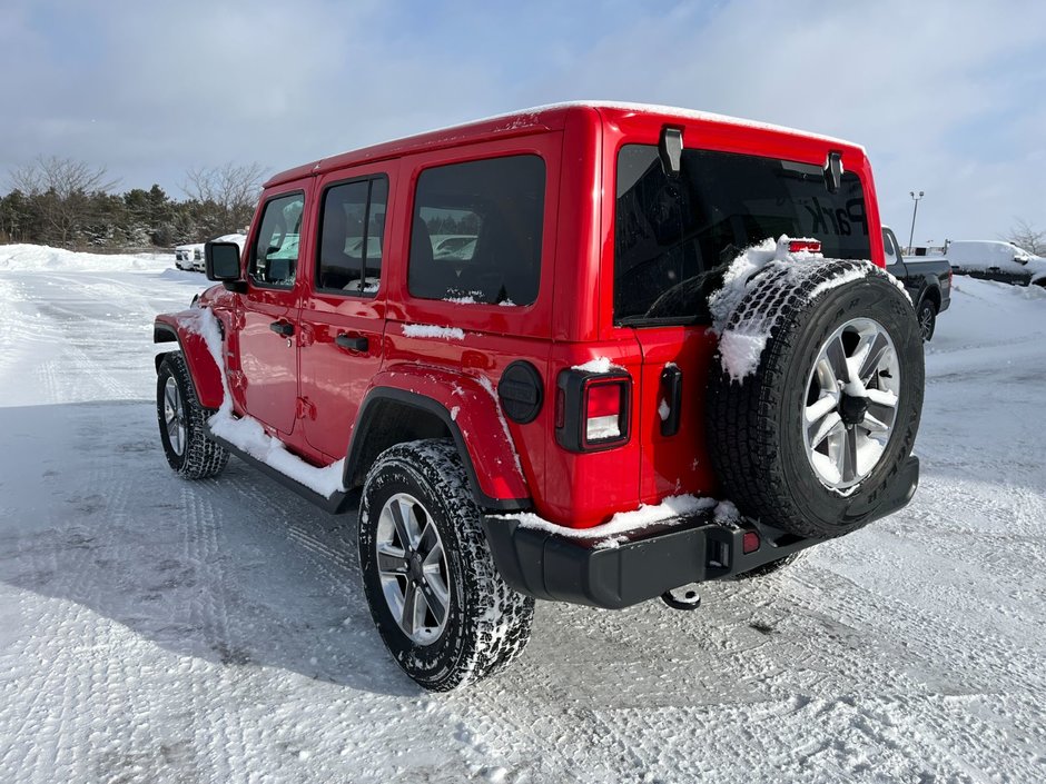 2021 Jeep Wrangler Unlimited Sahara 4x4-6