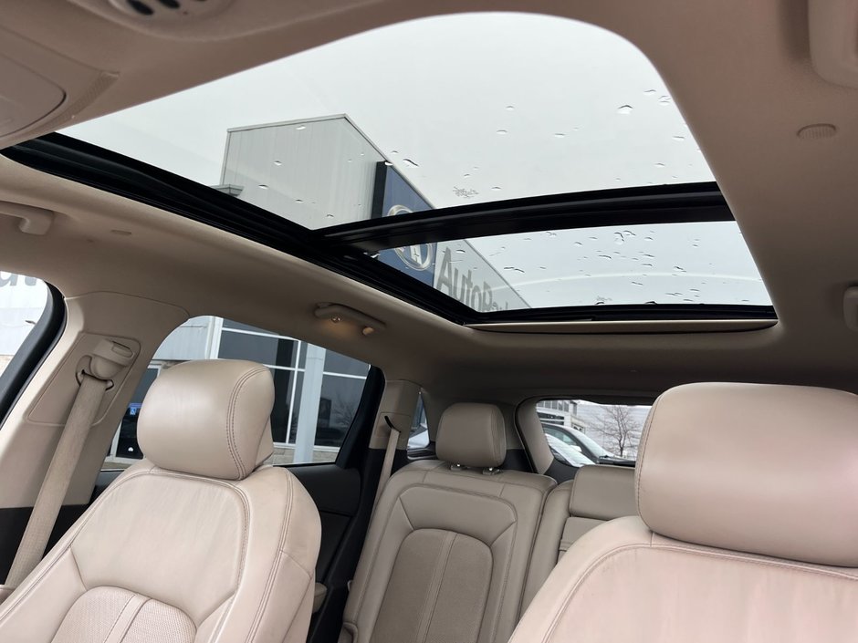 2022 Lincoln NAUTILUS Reserve AWD-21