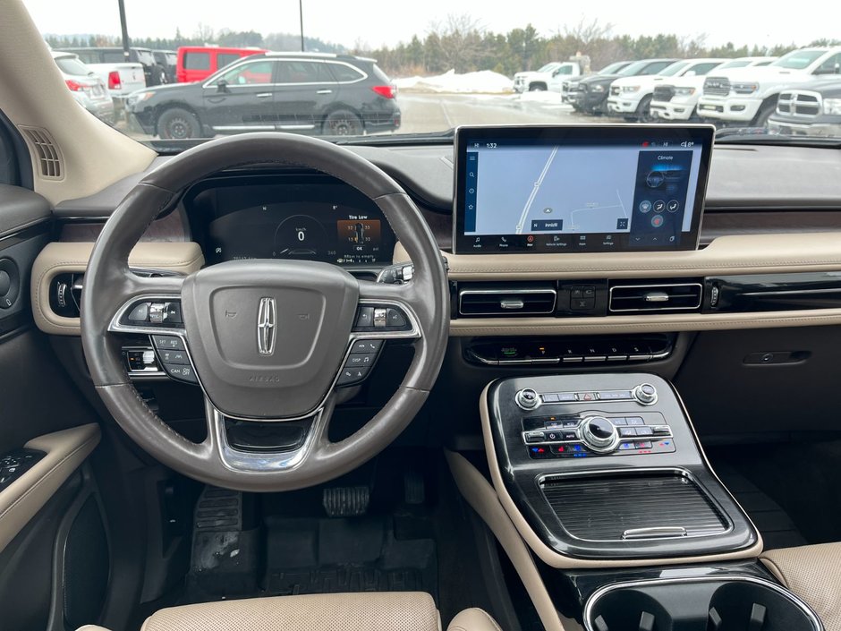2022 Lincoln NAUTILUS Reserve AWD-23