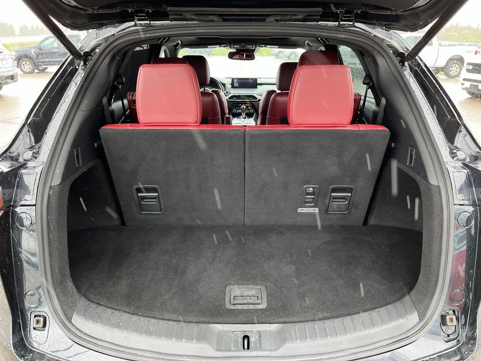 2022 Mazda CX-9 Kuro Edition AWD-17