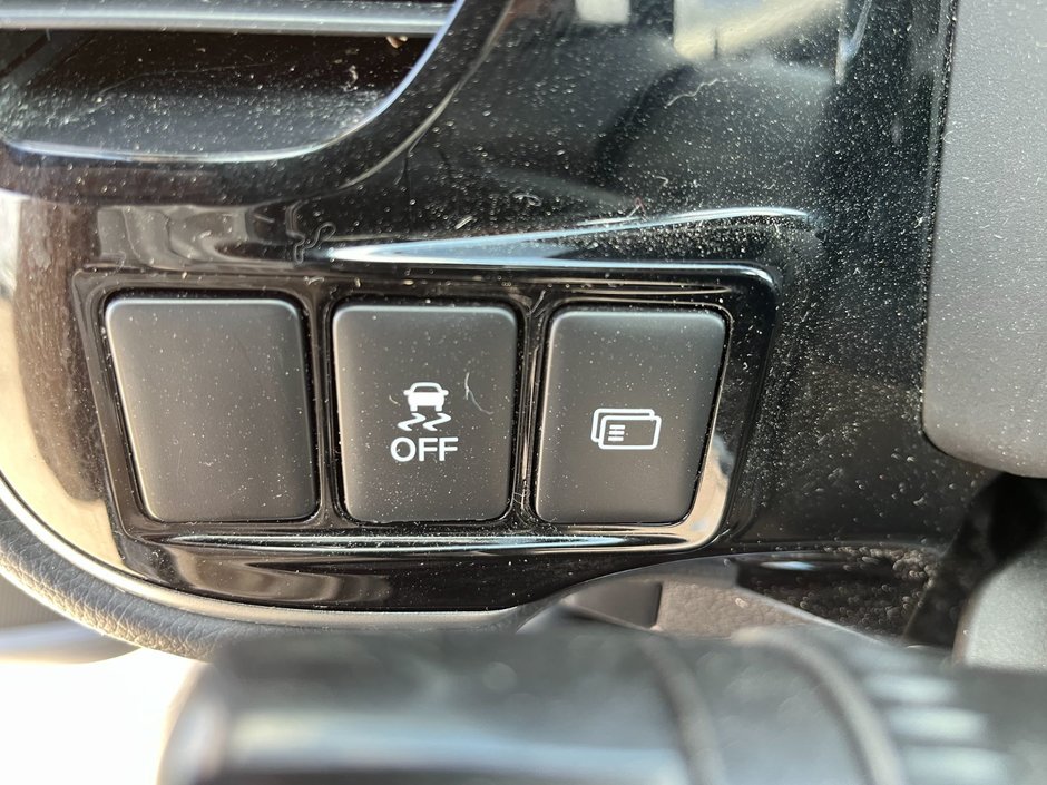 2020 Mitsubishi Outlander SEL S-AWC-23