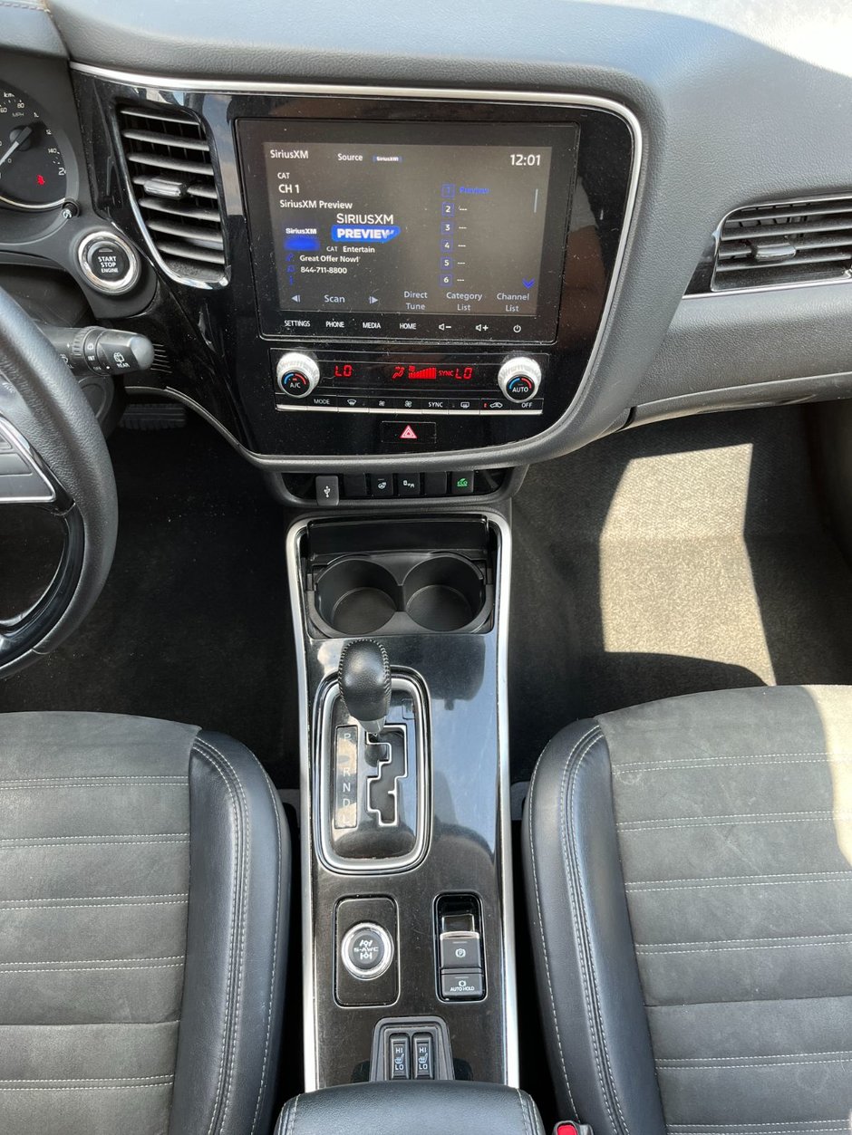 2020 Mitsubishi Outlander SEL S-AWC-27