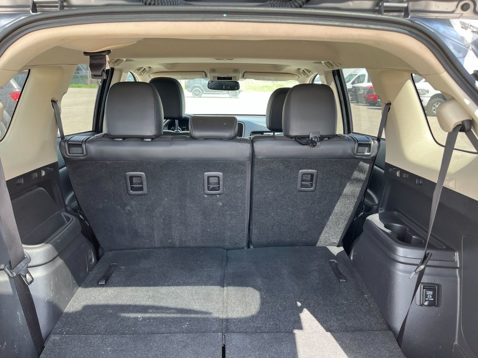 2020 Mitsubishi Outlander SEL S-AWC-15