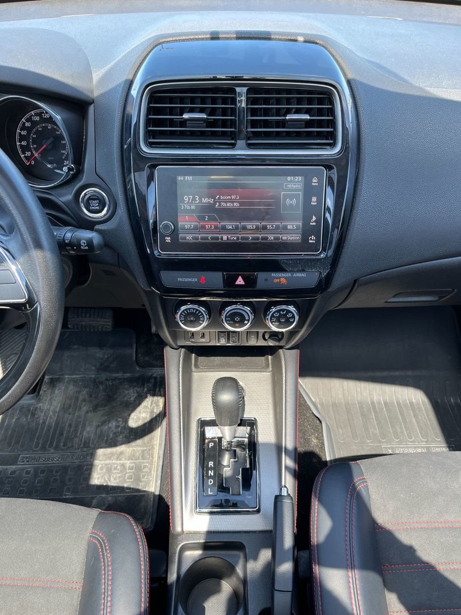 2018 Mitsubishi RVR GT AWC-26